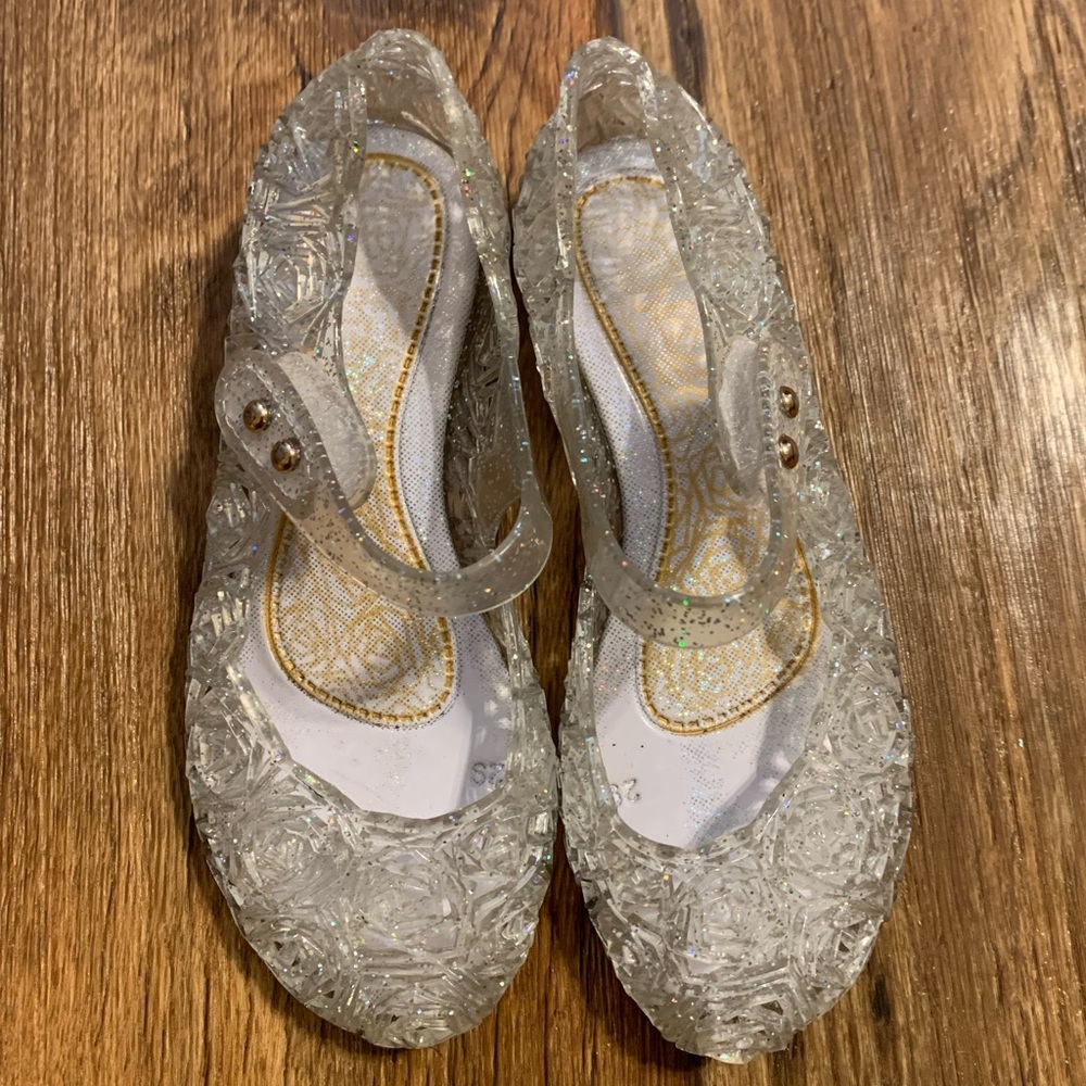 Clear Glitter Jelly Shoes